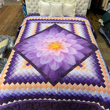 Blooming Dahlia Quilt