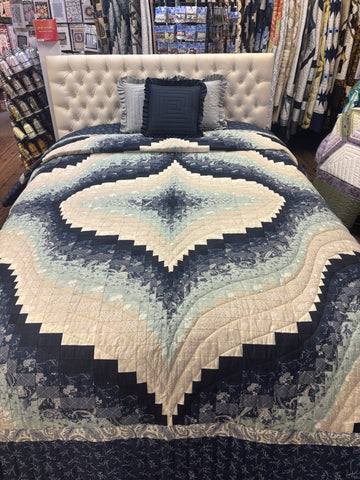 Waves Queen Quilt