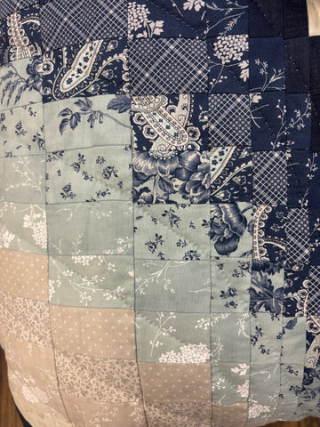 Waves Queen Quilt
