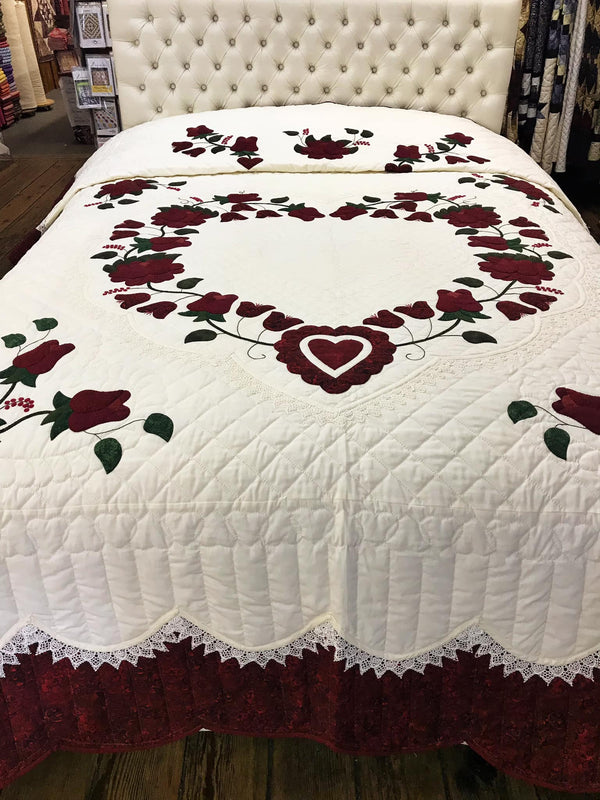 Lacey Heart of Roses quilt